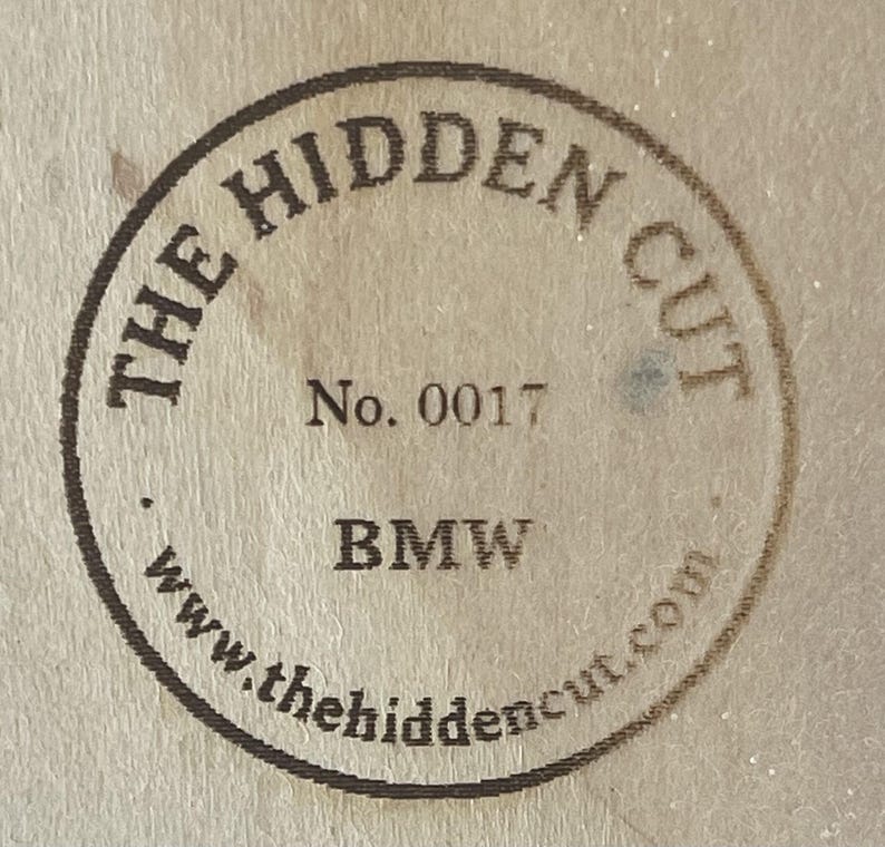 Original photograph of the maker’s seal, number 0017