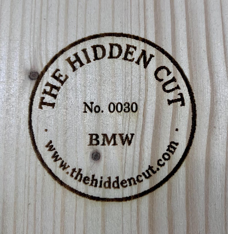 Original photograph of the maker’s seal, number 0030